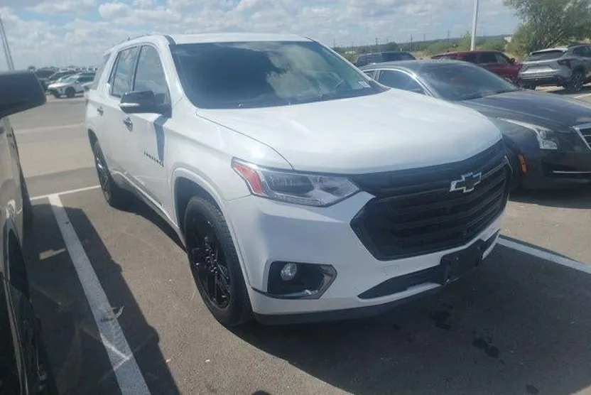 2020 Chevrolet Traverse Premier photo 1
