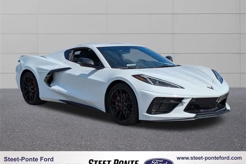 2024 Chevrolet Corvette Stingray 2LT photo 1