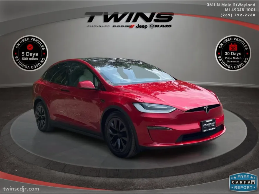 2022 Tesla Model X photo 1