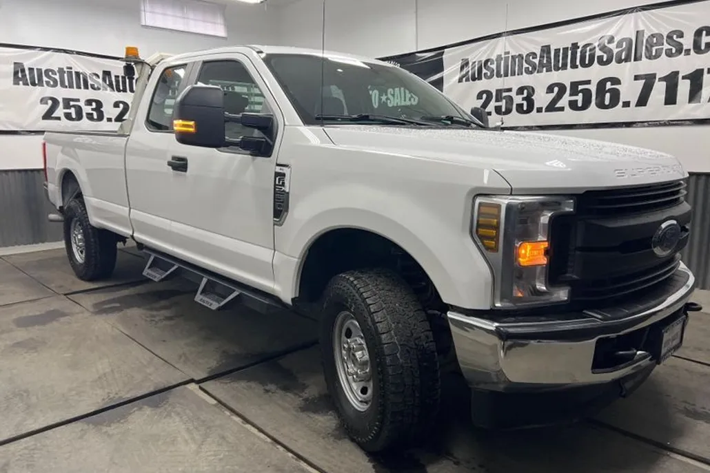 2019 Ford F-250 XLT photo 1