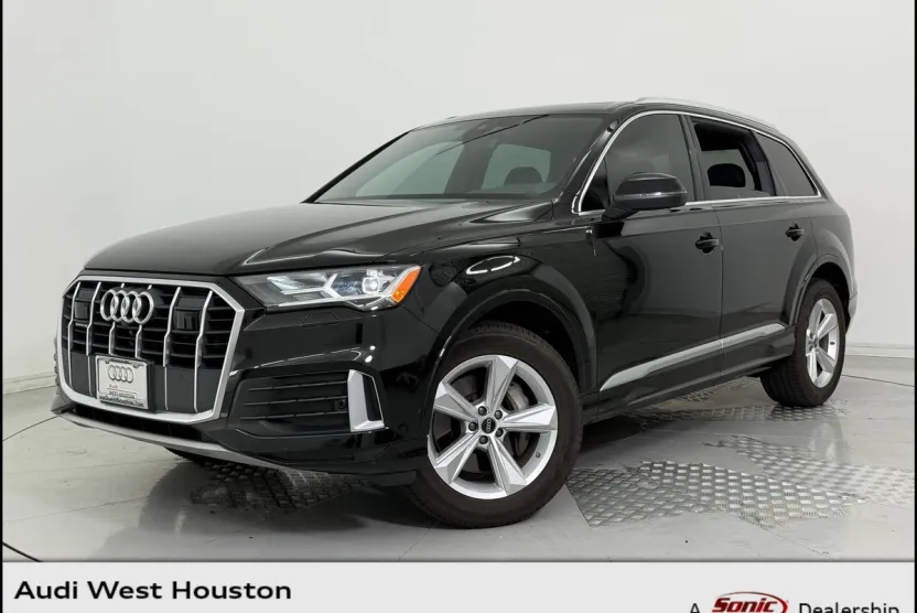 2023 Audi Q7 Premium photo 1