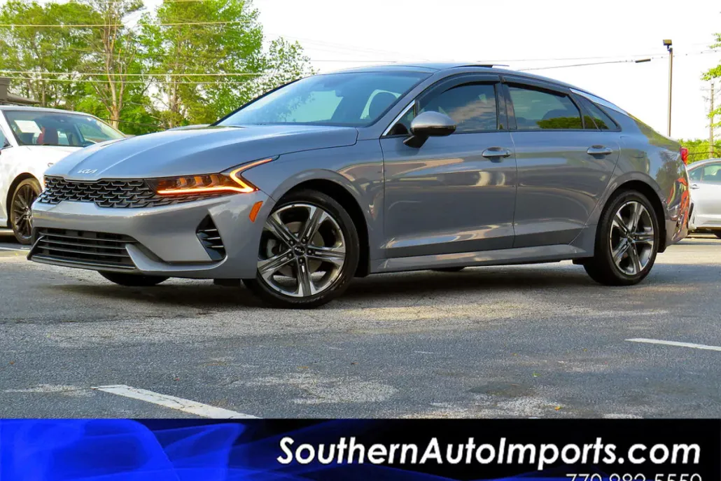 2023 Kia K5 EX photo 1