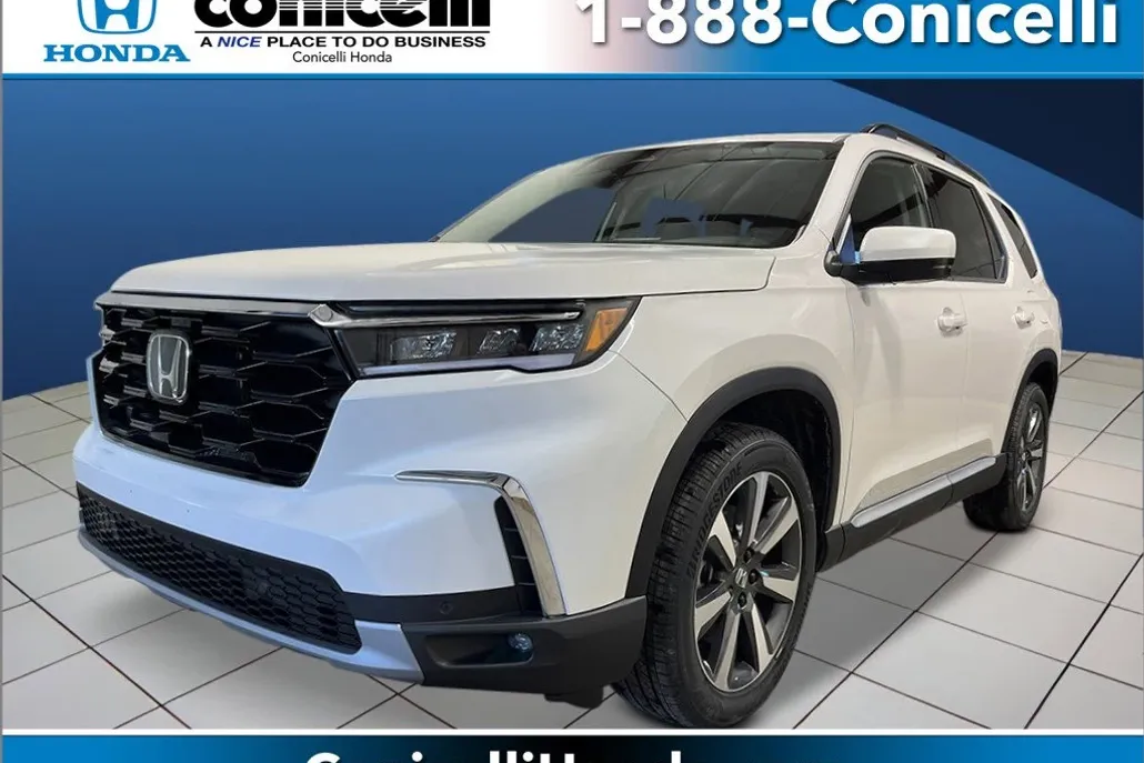 2025 Honda Pilot Touring photo 1