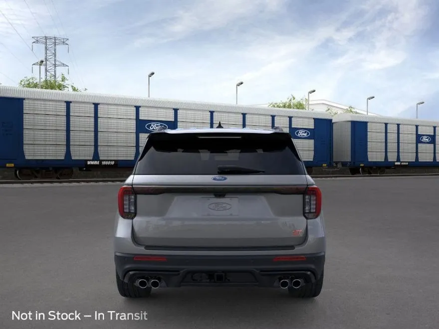 2025 Ford Explorer ST photo 1