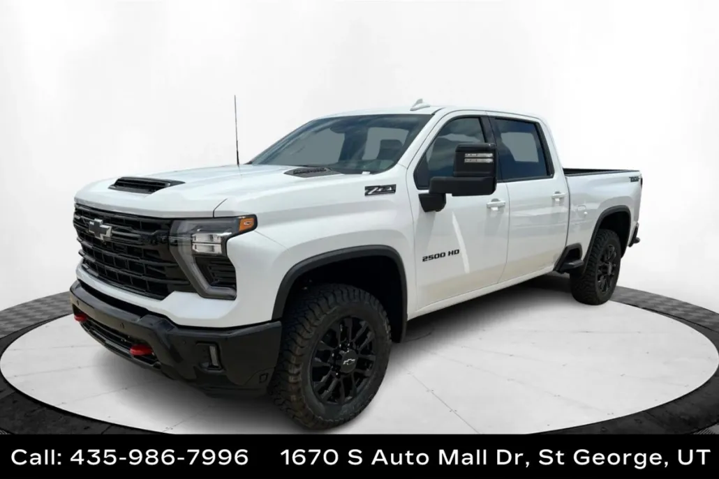 2025 Chevrolet Silverado 3500HD LTZ photo 1