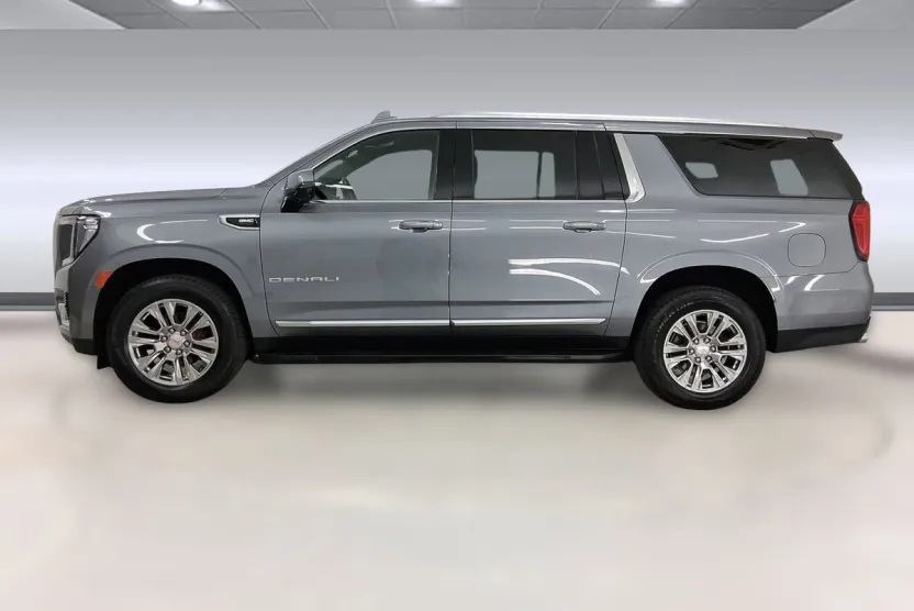 2021 Gmc Yukon XL Denali photo 1