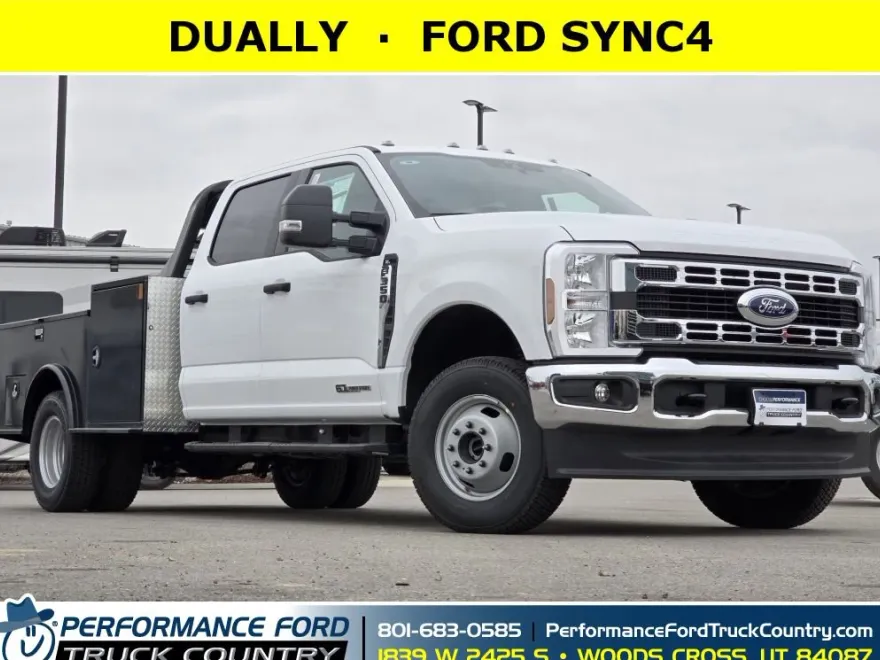 2025 Ford F-350 XL photo 1