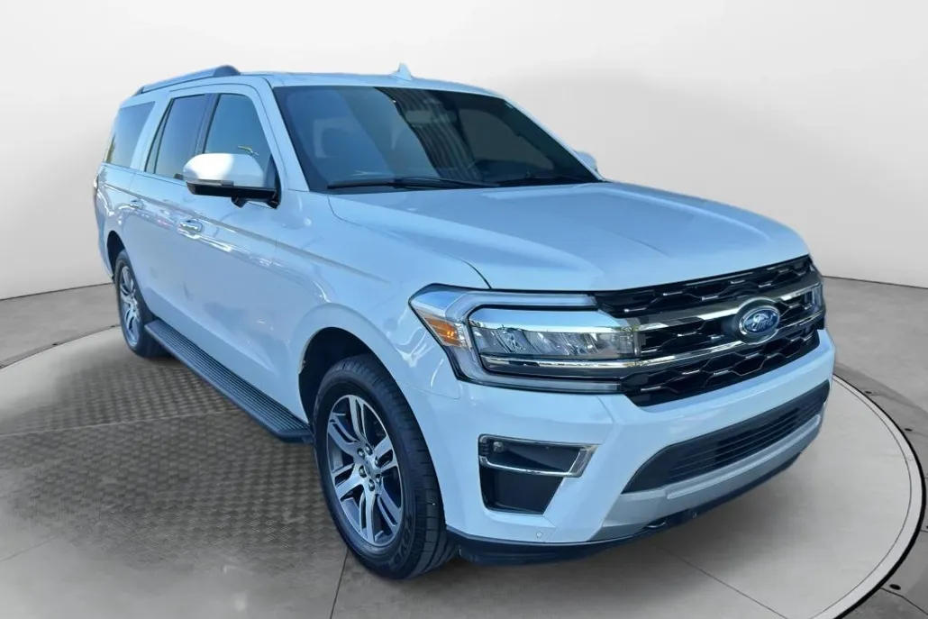 2024 Ford Expedition MAX Limited photo 1