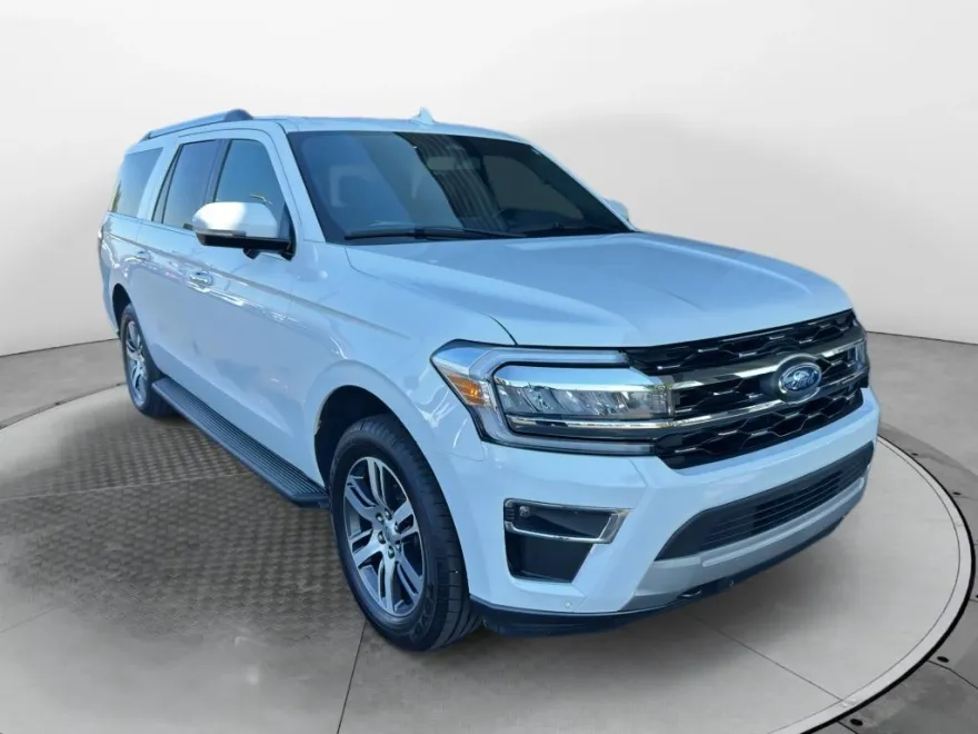 2024 Ford Expedition MAX Limited photo 1