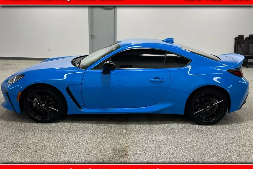 2022 Toyota GR86 Premium photo 1