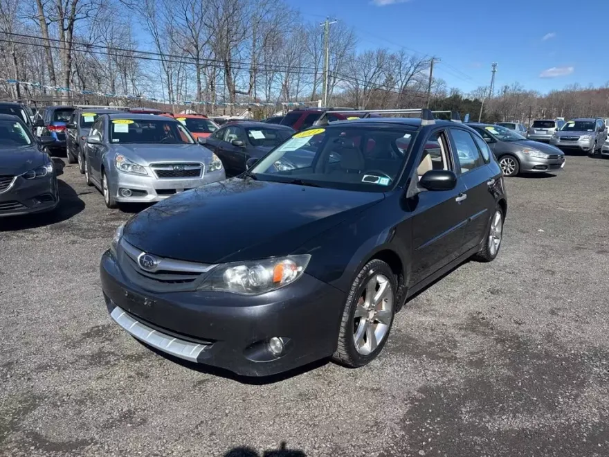 2011 Subaru Impreza Outback Sport photo 1