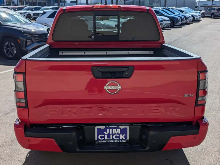 2022 Nissan Frontier SV photo 1