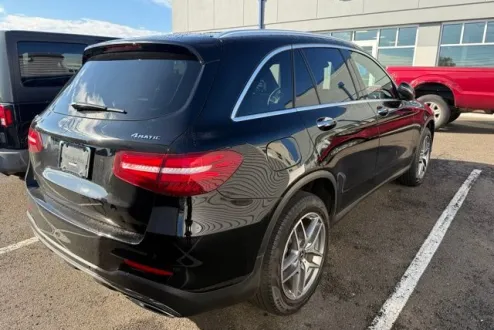 2019 Mercedes Benz GLC 300 4MATIC photo 2
