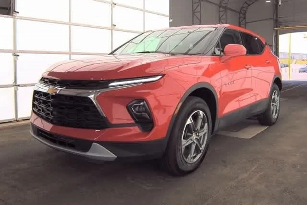 2023 Chevrolet Blazer 2LT photo 1