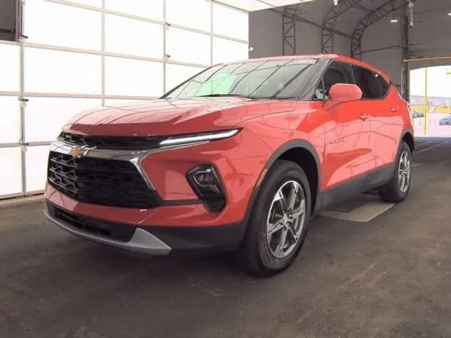 2023 Chevrolet Blazer 2LT photo 1