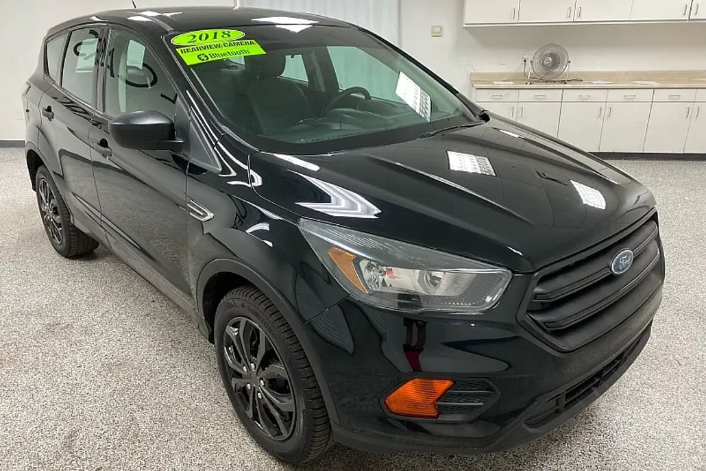 2018 Ford Escape S photo 1