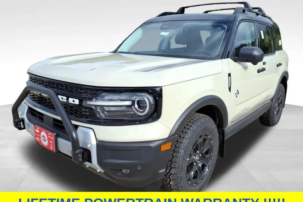 2025 Ford Bronco Sport Outer Banks photo 1
