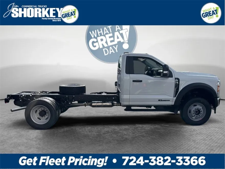 2026 Ford F-600 photo 1