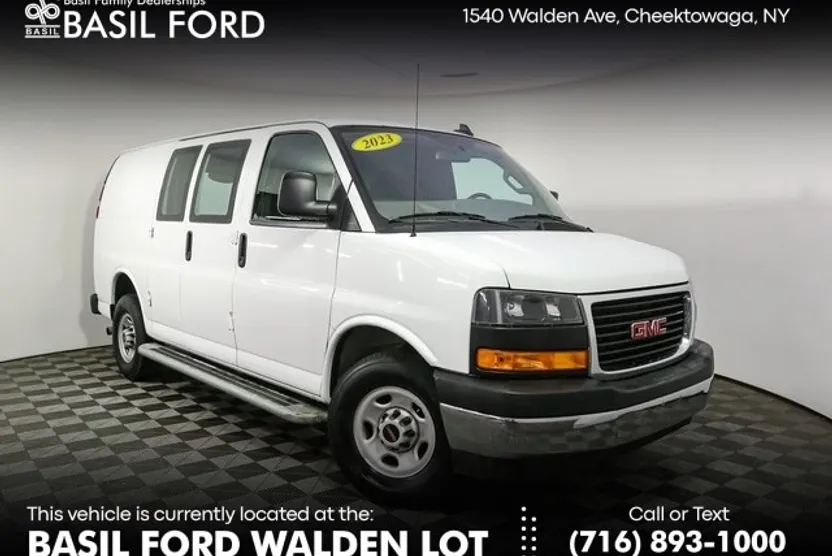 2023 Gmc Savana 2500 Cargo photo 1