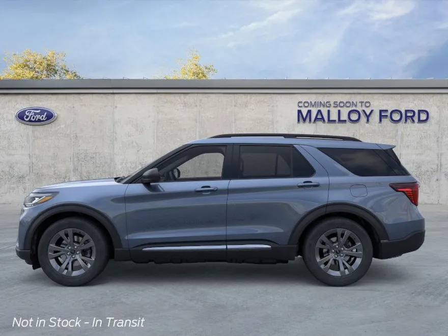 2025 Ford Explorer photo 1