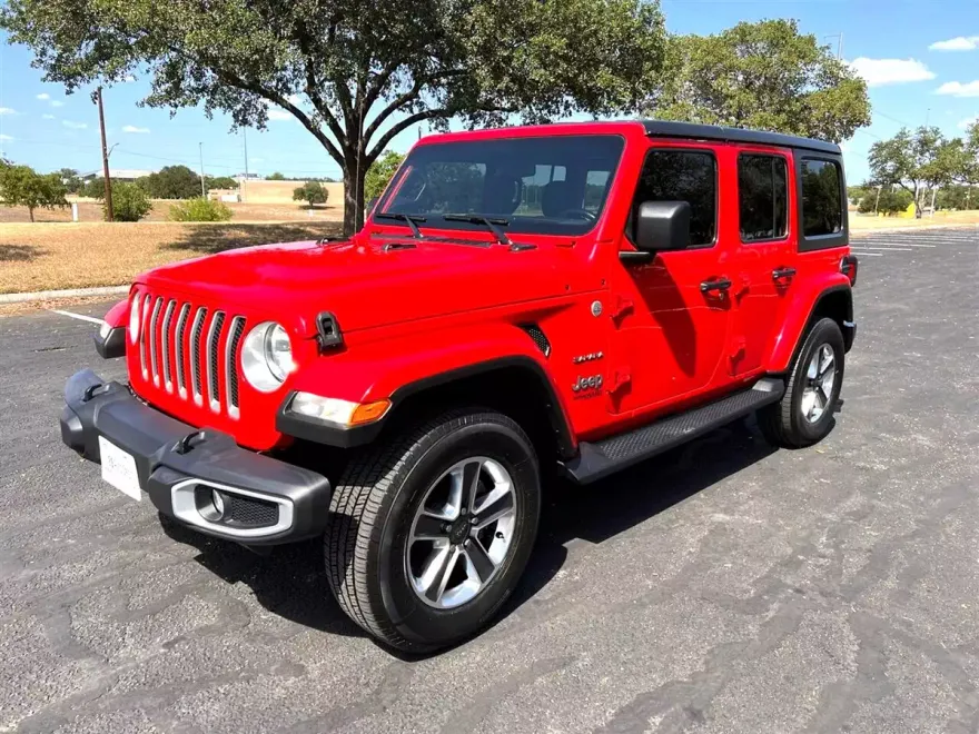 2021 Jeep Wrangler Sahara Sport photo 1