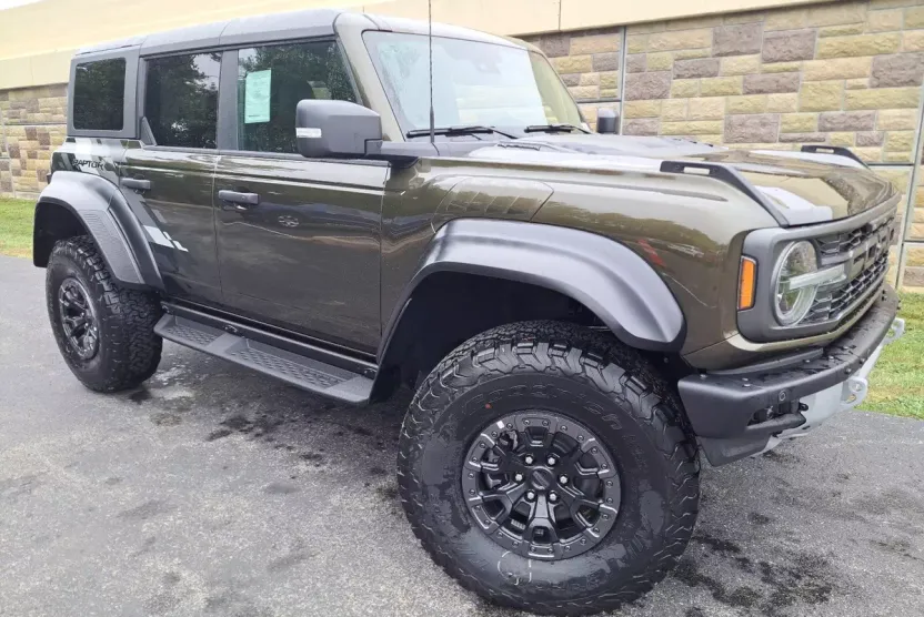 2025 Ford Bronco Raptor photo 1