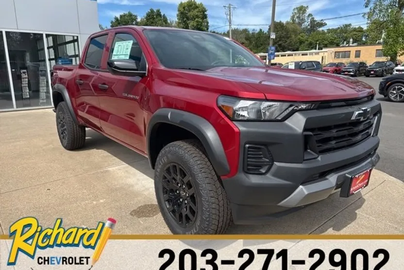 2026 Chevrolet Colorado Trail Boss photo 1