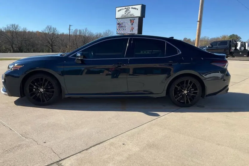 2021 Toyota Camry XSE photo 1
