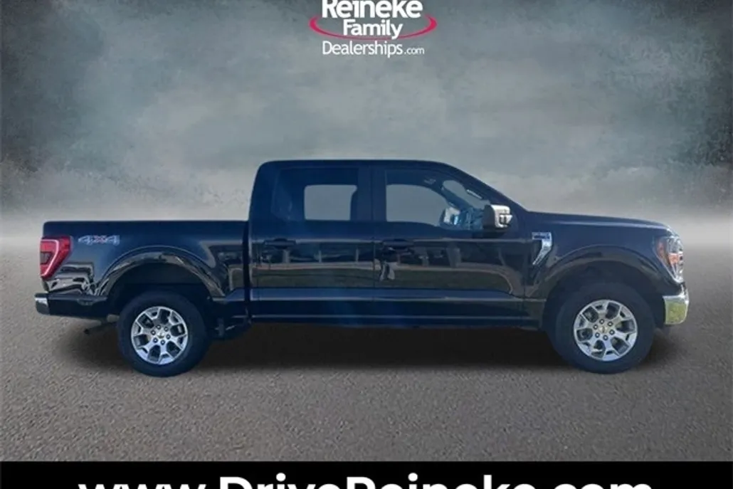 2023 Ford F-150 XLT photo 1