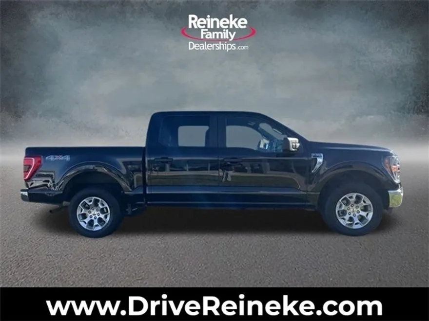 2023 Ford F-150 XLT photo 1