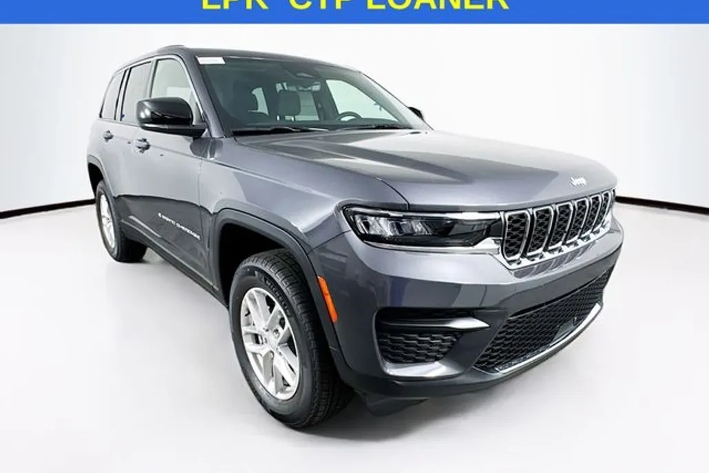 2025 Jeep Grand Cherokee Laredo X photo 1