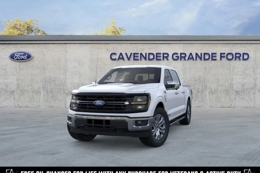 2025 Ford F-150 XLT photo 1