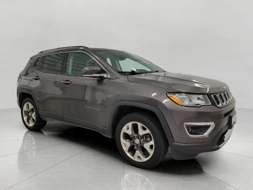 2019 Jeep Compass Limited photo 1