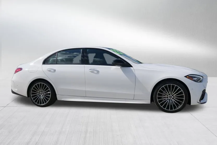2023 Mercedes Benz C 300 photo 1