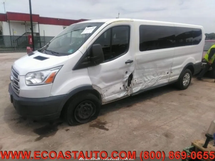 2015 Ford Transit Van XLT photo 1