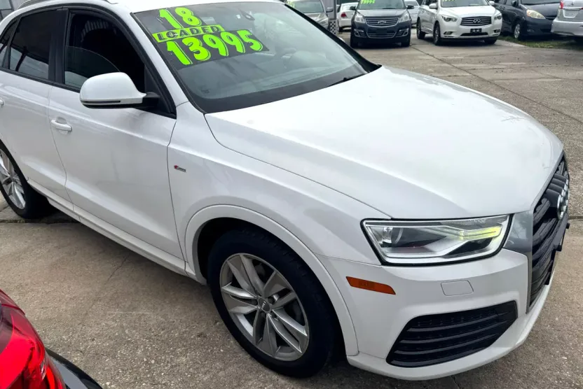 2018 Audi Q3 Premium photo 1