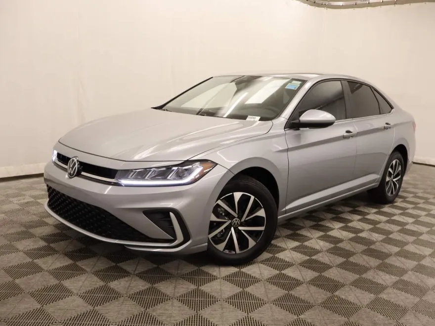 2025 Volkswagen Jetta S photo 1