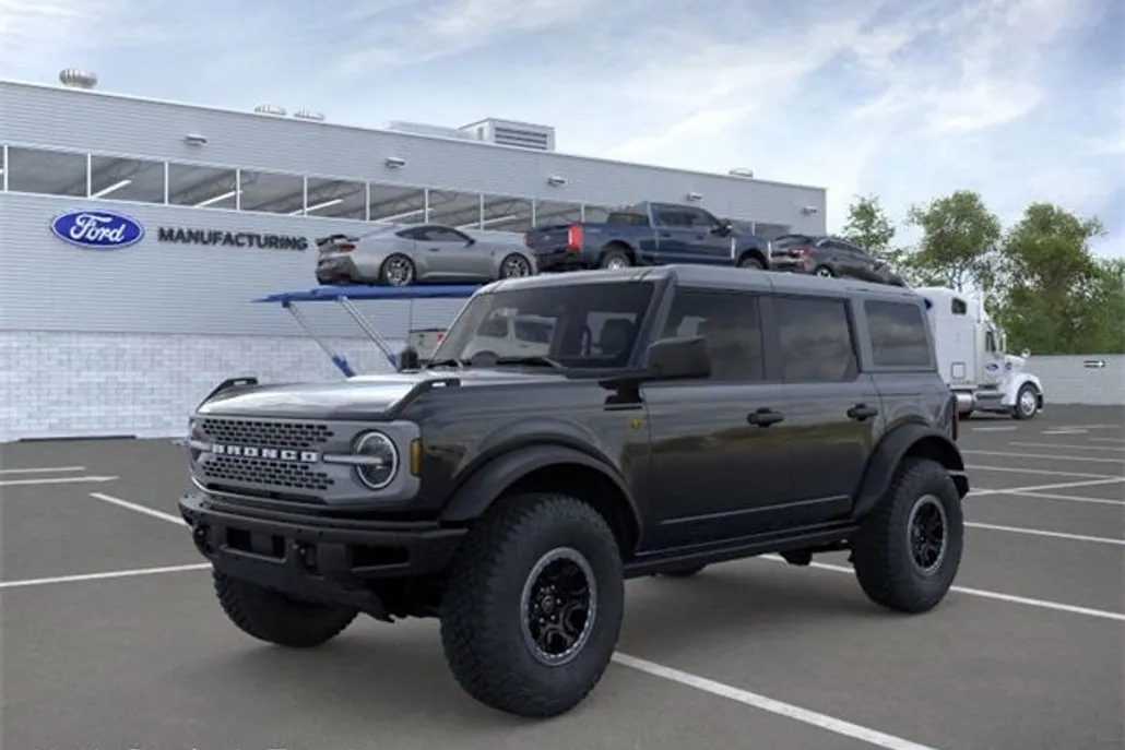 2025 Ford Bronco Badlands photo 1