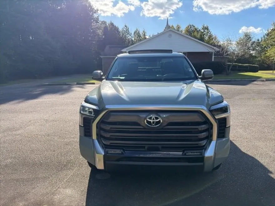 2024 Toyota Tundra Limited photo 1