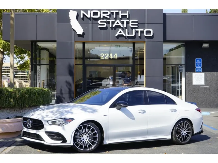 2023 Mercedes Benz CLA AMG 35 photo 1