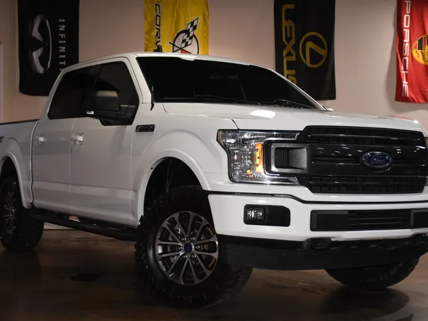 2019 Ford F-150 XLT photo 1