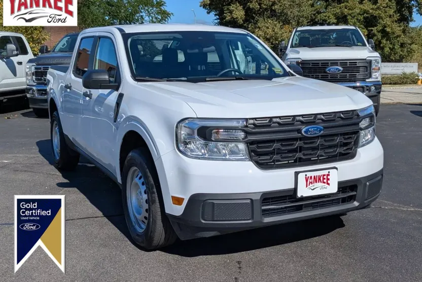 2024 Ford Maverick XL photo 1