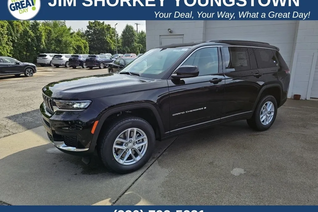 2025 Jeep Grand Cherokee Laredo photo 1