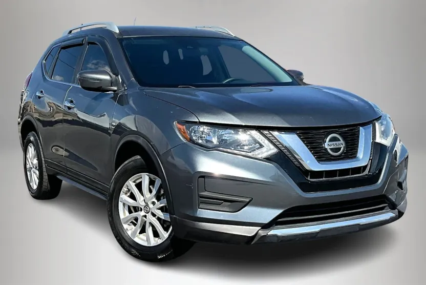 2020 Nissan Rogue SV photo 1