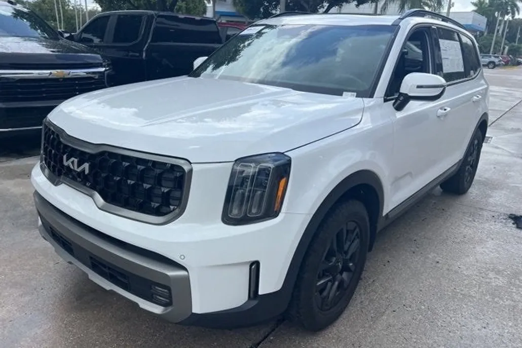 2023 Kia Telluride SX X-Pro photo 1