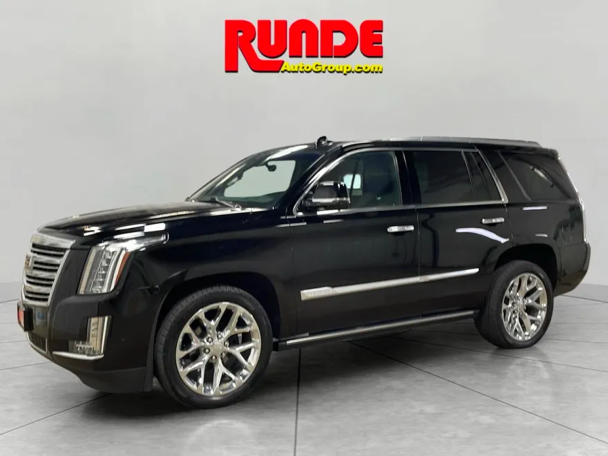 2019 Cadillac Escalade Platinum photo 1