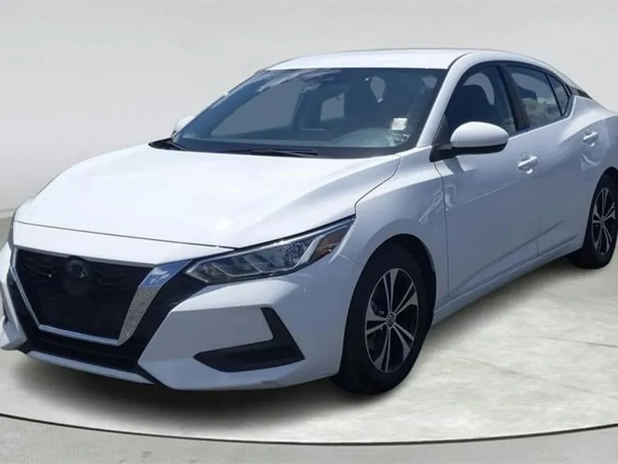 2022 Nissan Sentra SV photo 1