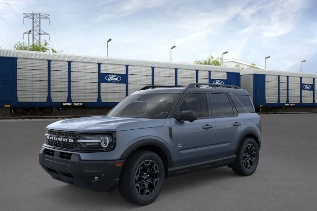 2025 Ford Bronco Sport Outer Banks photo 1