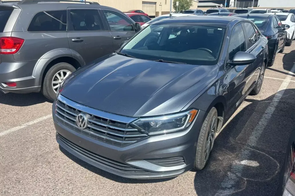2021 Volkswagen Jetta SEL photo 1