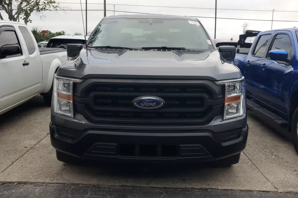 2021 Ford F-150 XL photo 1